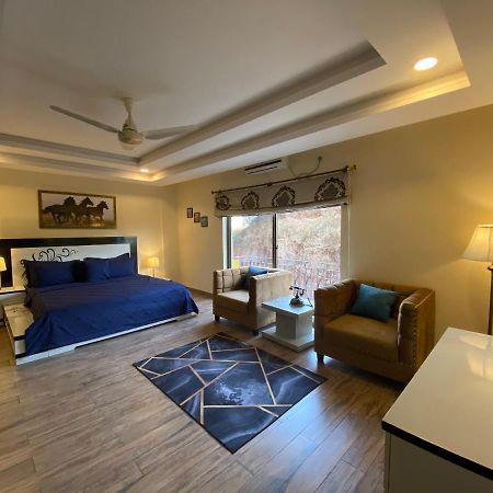 De-Meridian Luxury Apartments Rawalpindi Esterno foto