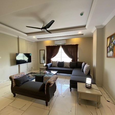 De-Meridian Luxury Apartments Rawalpindi Esterno foto