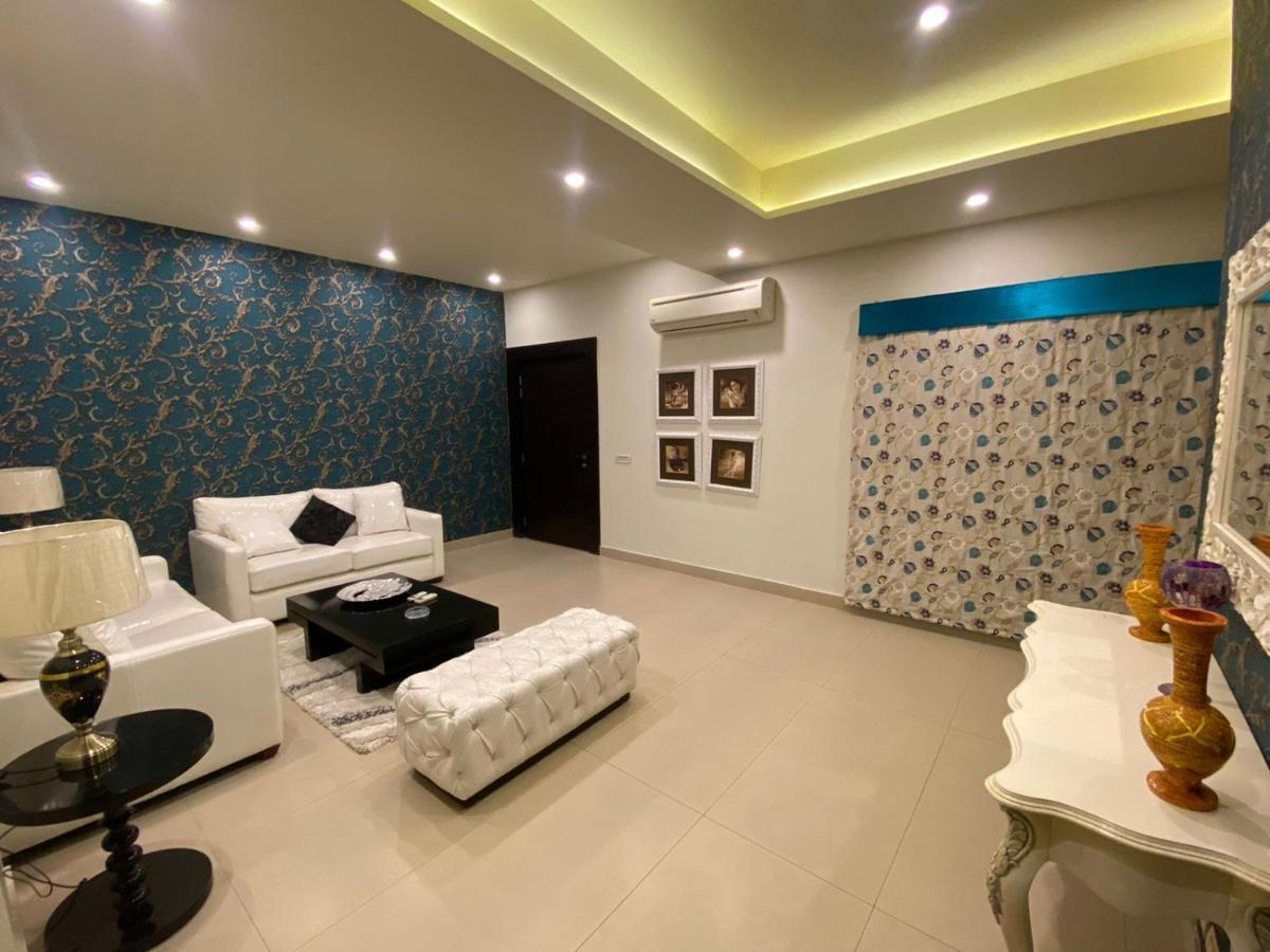 De-Meridian Luxury Apartments Rawalpindi Esterno foto