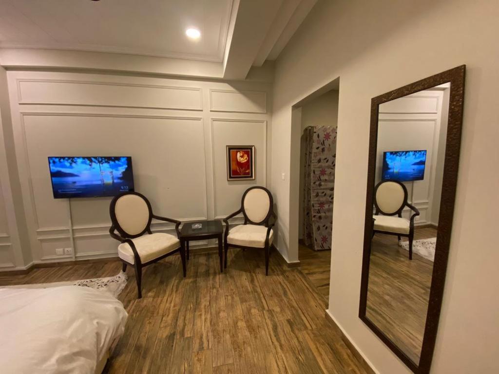 De-Meridian Luxury Apartments Rawalpindi Esterno foto