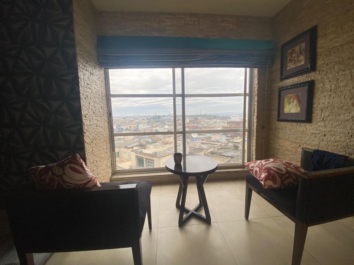 De-Meridian Luxury Apartments Rawalpindi Esterno foto