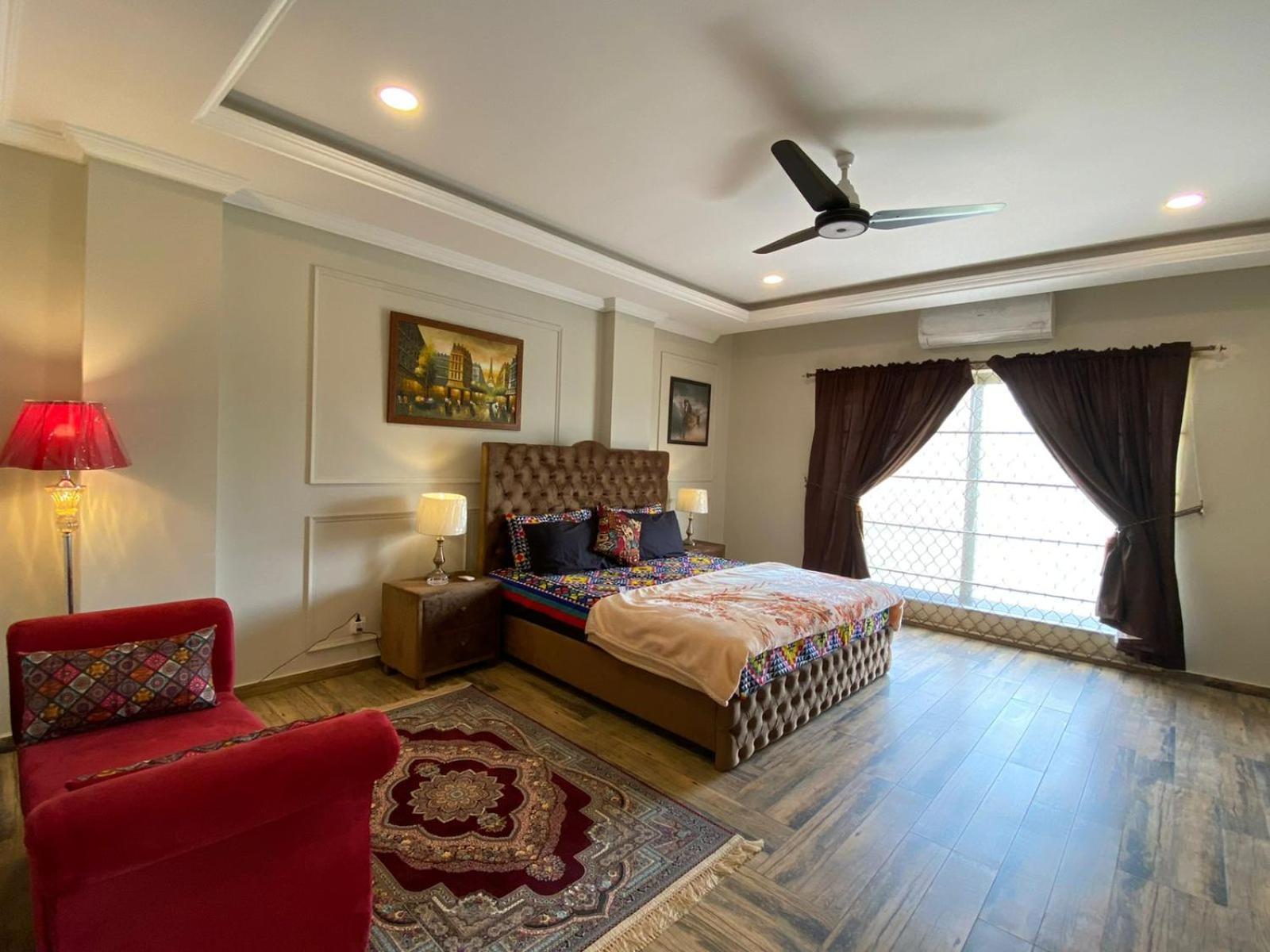 De-Meridian Luxury Apartments Rawalpindi Esterno foto